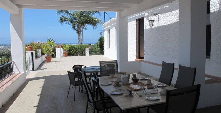HOLIDAY HOUSE IN MOTRIL