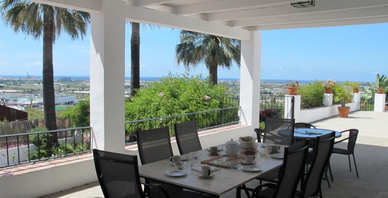 HOLIDAY HOUSE IN MOTRIL