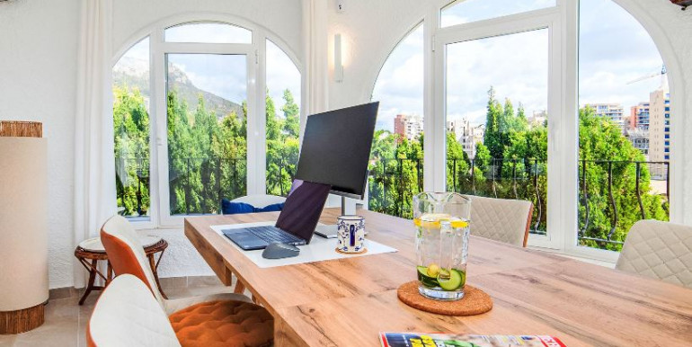 VILLA FOR RENT IN CALPE