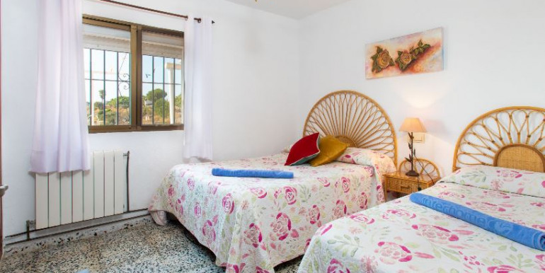 FOR RENT IN ALMUÑECAR