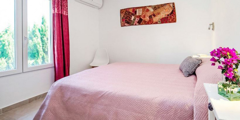 VILLA FOR RENT IN CALPE