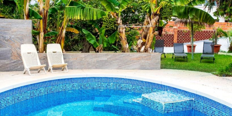 GRAN VILLA IN BENAJARAFE