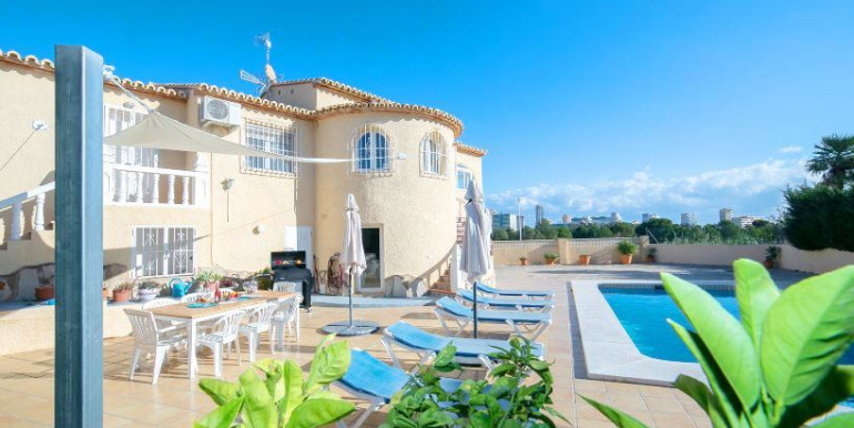 IN CALPE WITH SEA VIEWS