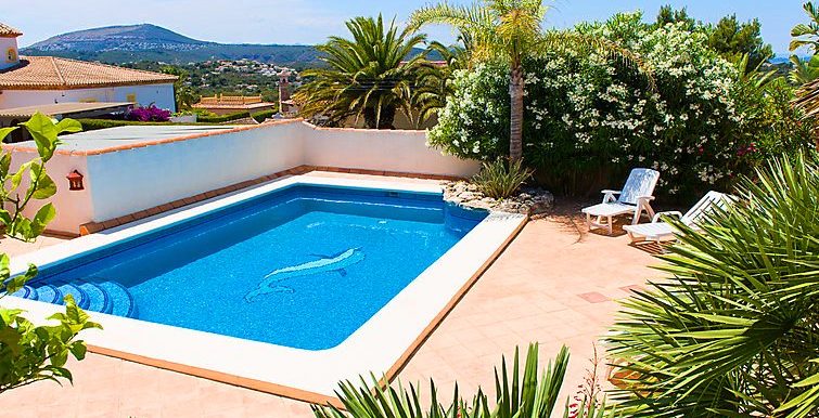 WITH PRIVATE POOL IN JÁVEA