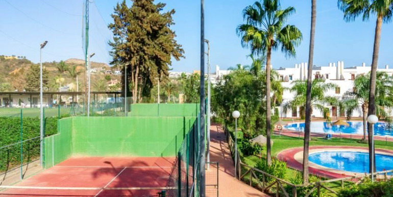 MODERNA CASA EN MIJAS