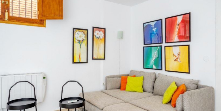 MODERNA CASA EN MIJAS