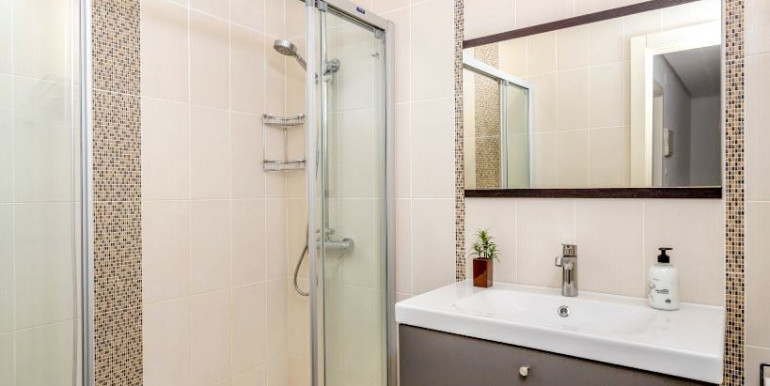 MODERNA CASA EN MIJAS