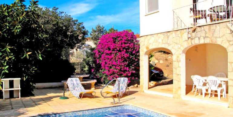 MORAIRA 1200m FROM THE SEA