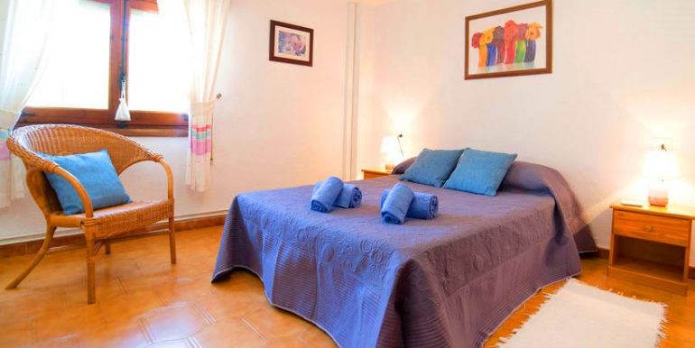 COMFORTABLE HOUSE IN CALPE