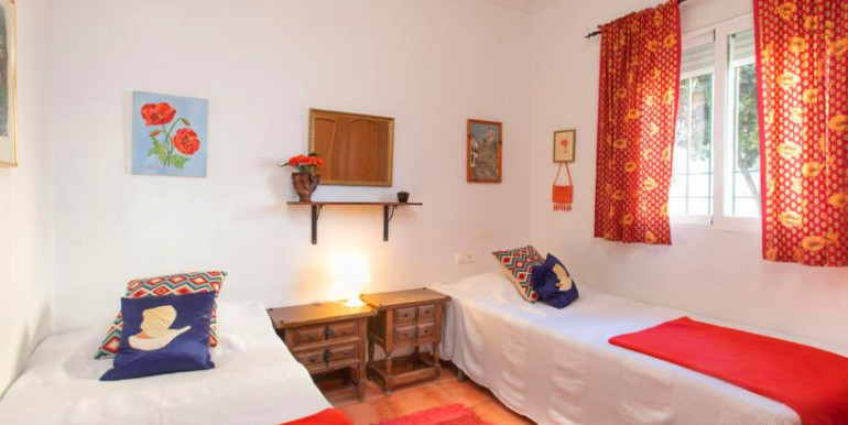 IN TORROX 500m FROM THE SEA