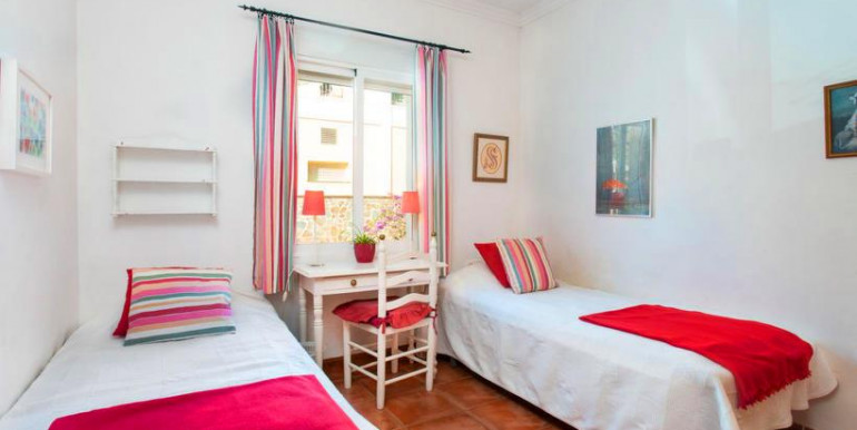 IN TORROX 500m FROM THE SEA