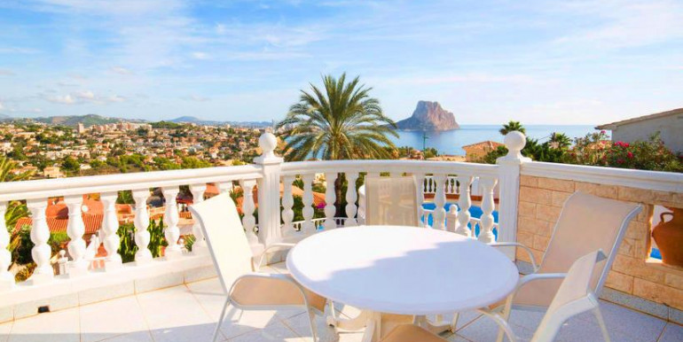 IN CALPE 450m FROM THE SEA