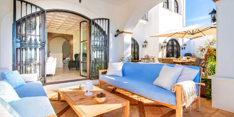 FANTASTIC VILLA IN MARBELLA