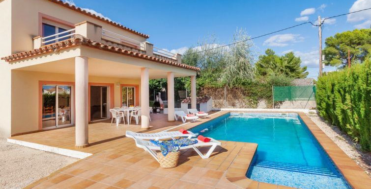 500m FROM THE SEA IN L'AMETLLA