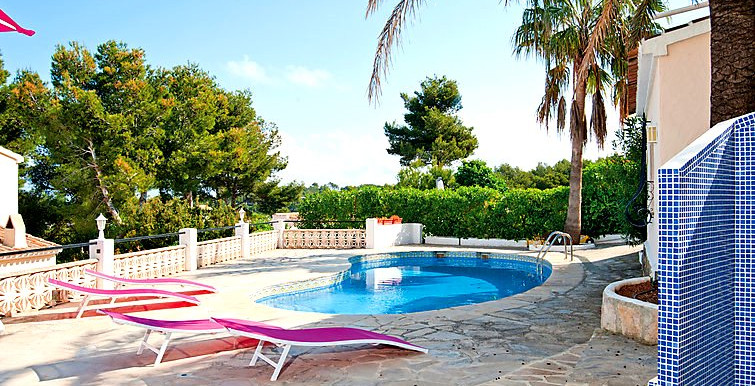 IN JÁVEA VILLA FOR RENT
