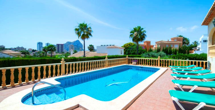 IN CALPE FAMILY VILLA