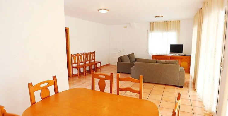 500m FROM THE SEA IN L'AMETLLA