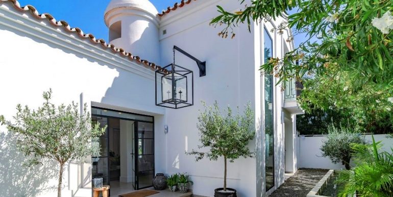 FOR RENT IN NUEVA ANDALUCÍA