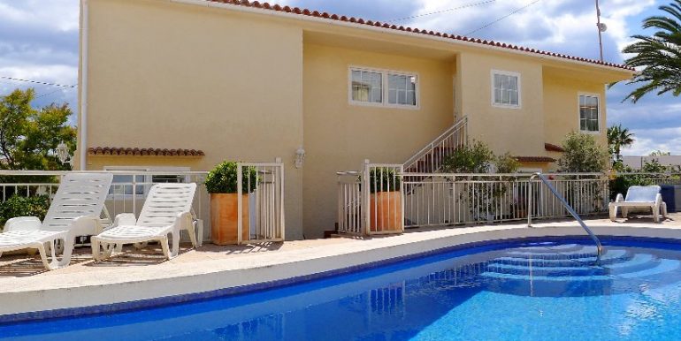 VILLA FOR HOLIDAY IN CALPE
