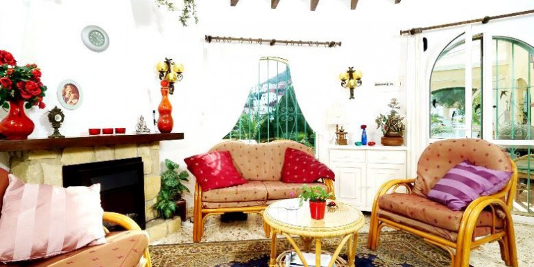 NICE VILLA IN BENITACHELL