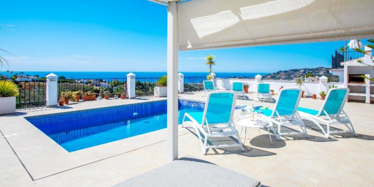 COMFORTABLE VILLA IN NERJA