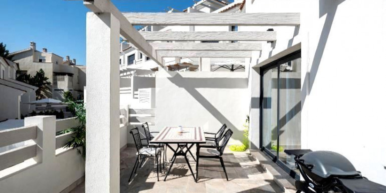 ADOSADA FAMILIAR EN ESTEPONA
