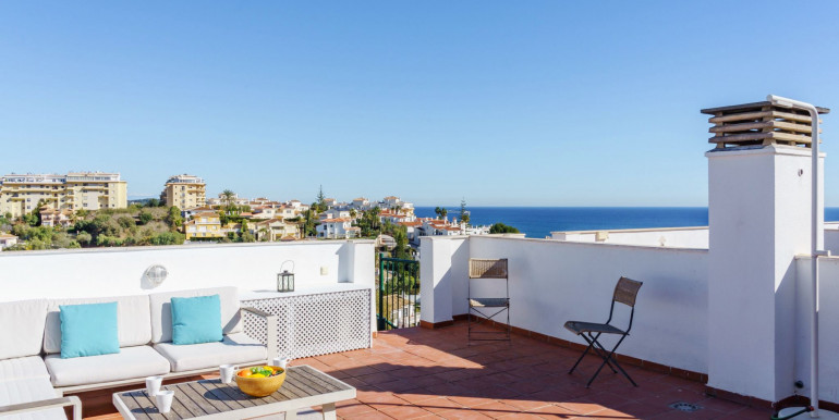 IN MIJAS 500m FROM THE SEA