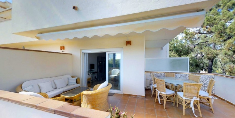 400m FROM THE SEA IN MARBELLA