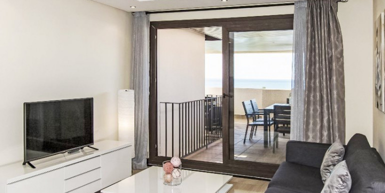 IN ESTEPONA 150m FROM THE SEA