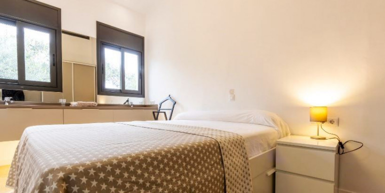 CAMBRILS 300m FROM THE SEA