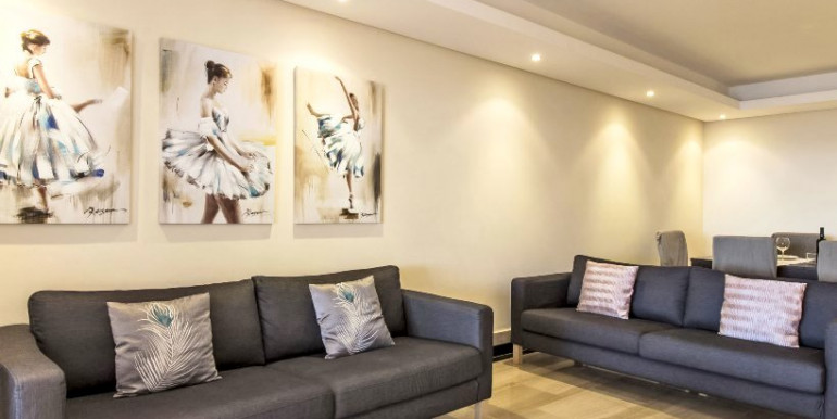 IN ESTEPONA 150m FROM THE SEA