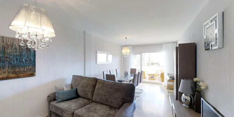 400m FROM THE SEA IN MARBELLA