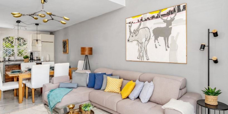 NICE DUPLEX IN ESTEPONA
