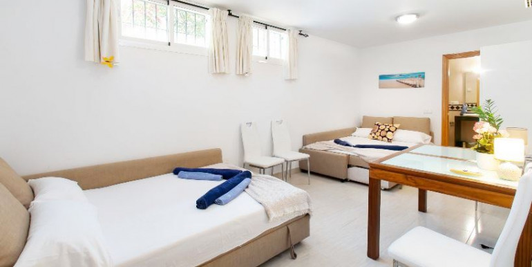 COMFORTABLE VILLA IN NERJA