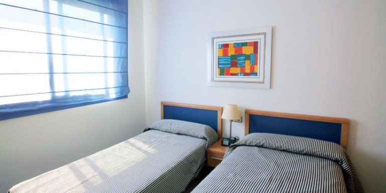 PISO VACACIONAL EN BENIDORM