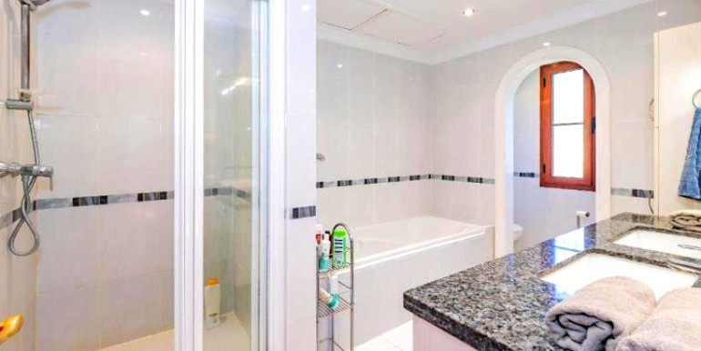VILLA VACACIONAL EN MARBELLA