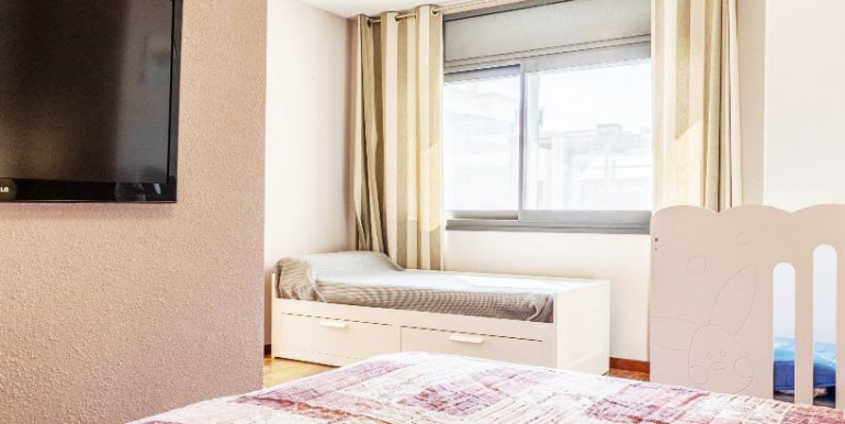 50m FROM THE SEA CAMBRILS