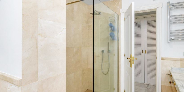 100m FROM THE SEA IN MARBELLA
