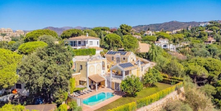 VILLA VACACIONAL EN MARBELLA