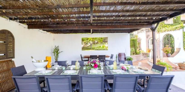 SPACIOUS VILLA IN TORREMOLINOS