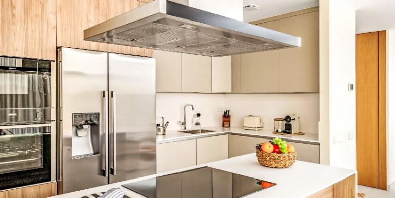 LUXURY APARTMENT IN BENAHAVÍS