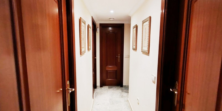 FOR RENT IN FUENGIROLA