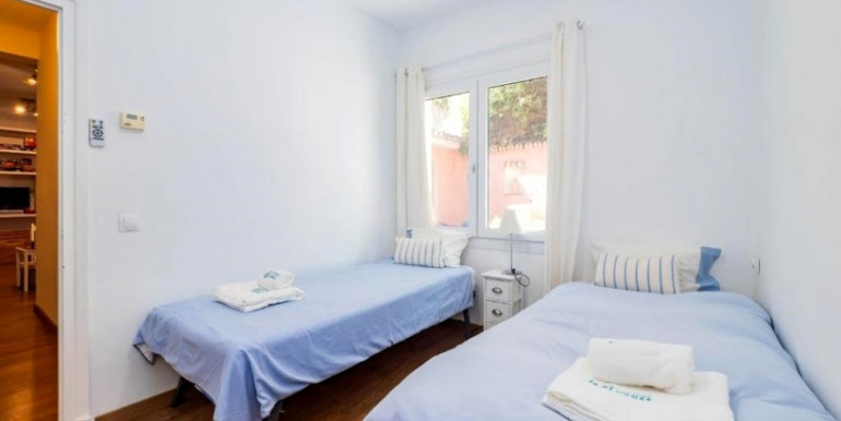 SPACIOUS VILLA IN TORREMOLINOS