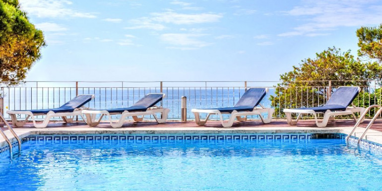 PLAYA DE ARO A 50m DEL MAR PLAYA DE ARO A 50m DEL MAR