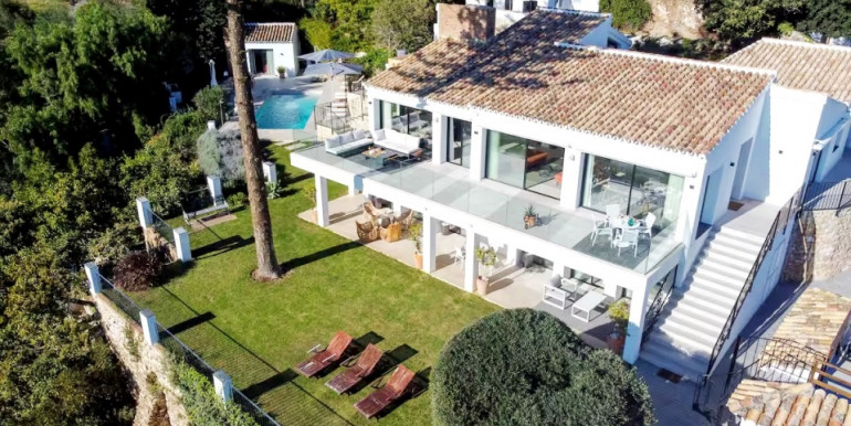 ESPACIOSA VILLA EN MIJAS ESPACIOSA VILLA EN MIJAS