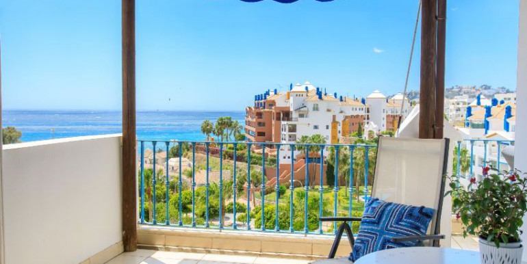 PENTHOUSE 50m FROM THE SEA ALMUÑECAR
