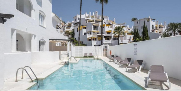 EN MARBELLA ALDEA BLANCA