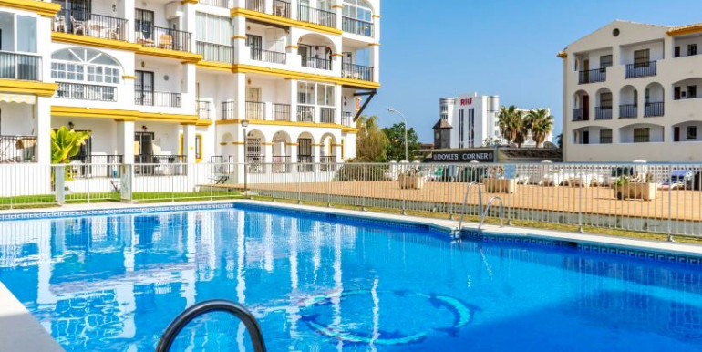 TORREMOLINOS A 100m DEL MAR