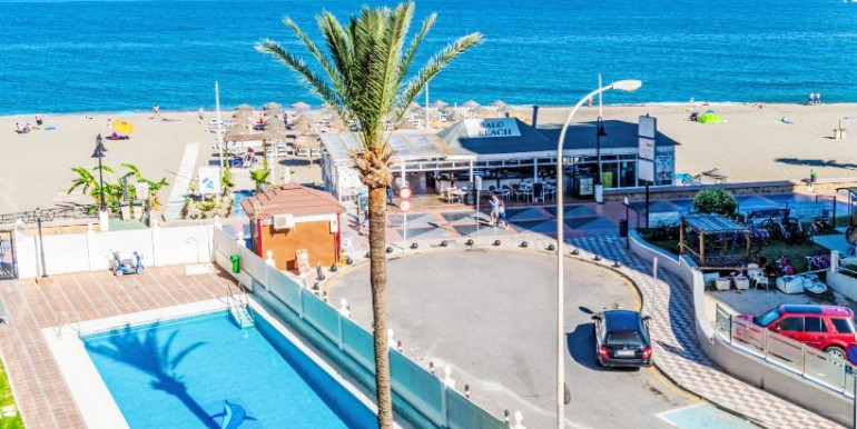 TORREMOLINOS 40m FROM THE SEA