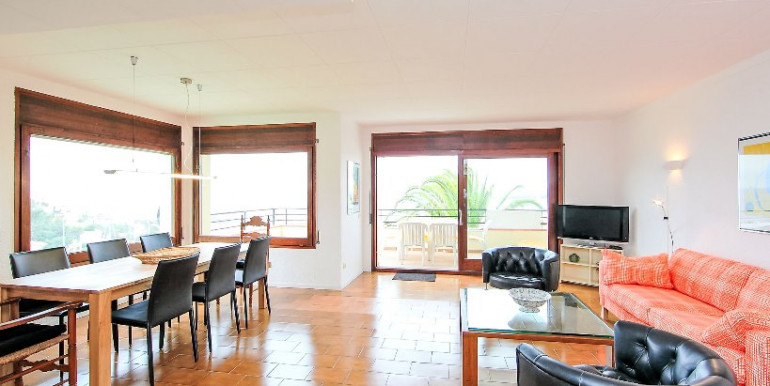 EN ROSES CON VISTAS AL MAR EN ROSES CON VISTAS AL MAR